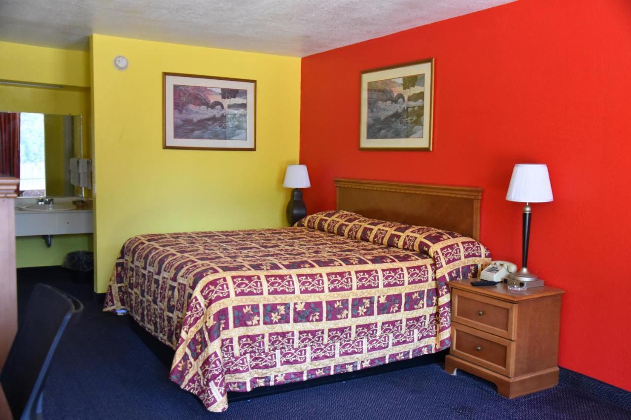 Homeplace Inn Jacksonville Eksteriør billede