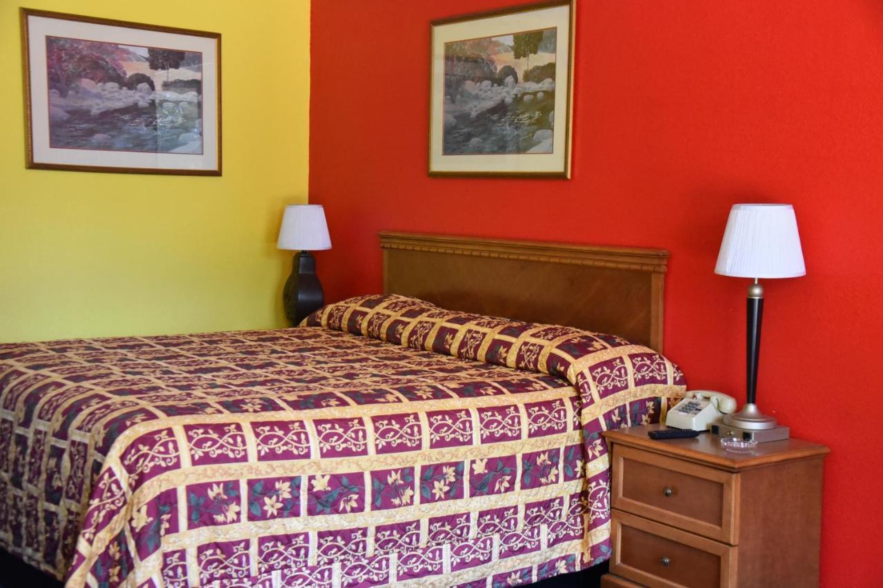 Homeplace Inn Jacksonville Eksteriør billede