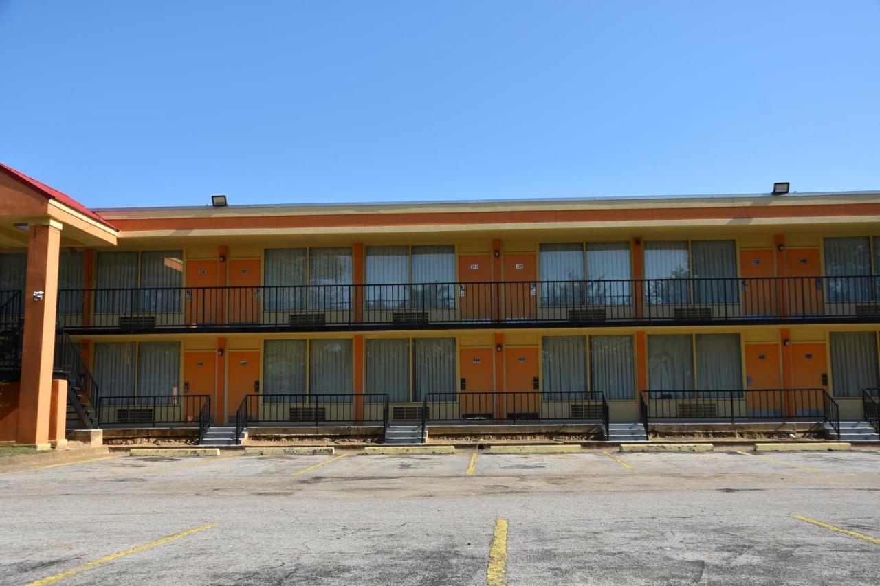 Homeplace Inn Jacksonville Eksteriør billede